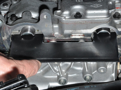 Замена ремня привода ГРМ 8-клапанного двигателя Renault Logan и Sandero