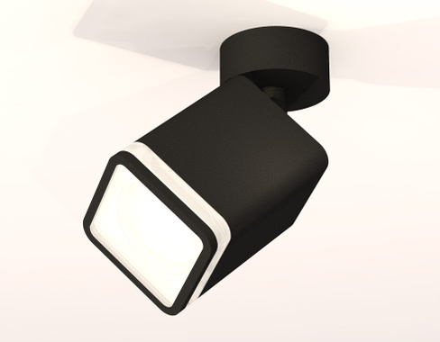Накладной светильник Ambrella light Xm Techno Spot XM7813021 (A2210, C7813, N7751)