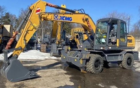 Экскаватор XCMG XE210WB